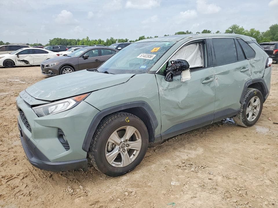 2021 TOYOTA RAV4 XLE - 1