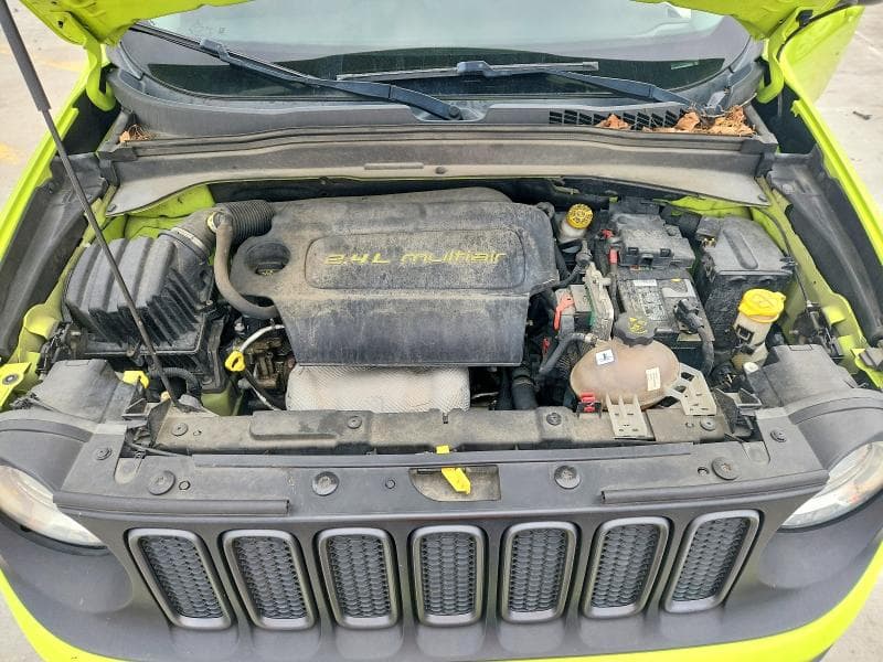 2017 JEEP RENEGADE TRAILHAWK 12
