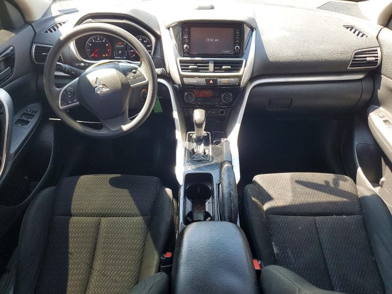 2018 MITSUBISHI ECLIPSE CROSS ES 8