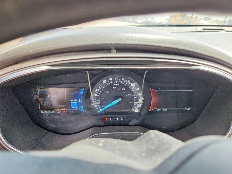 2017 FORD FUSION SE 9