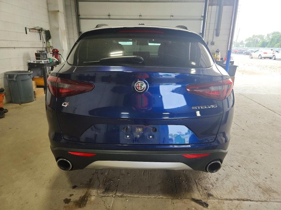 2018 ALFA ROMEO STELVIO TI SPORT 6