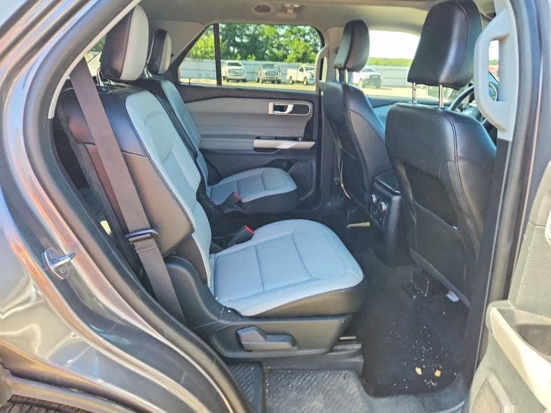 2021 FORD EXPLORER XLT 10