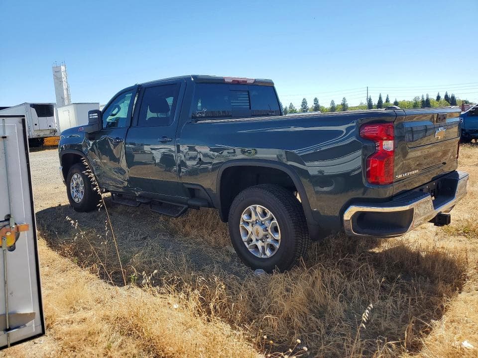2026 CHEVROLET SILVERADO K2500 HEAVY DUTY LT 2