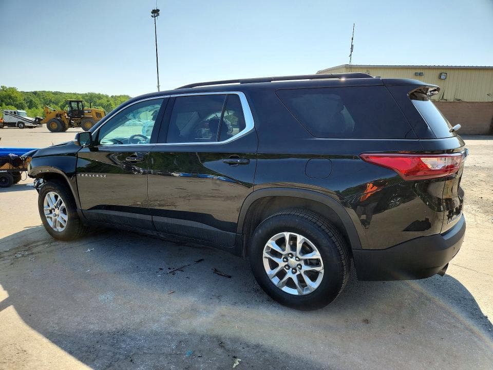 2021 CHEVROLET TRAVERSE LT 2
