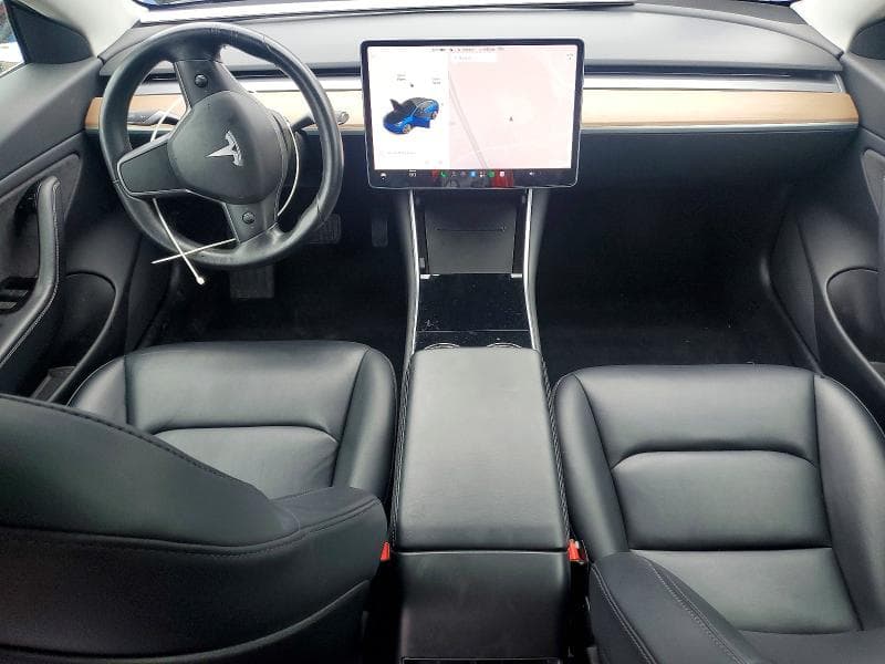 2018 TESLA MODEL 3 8