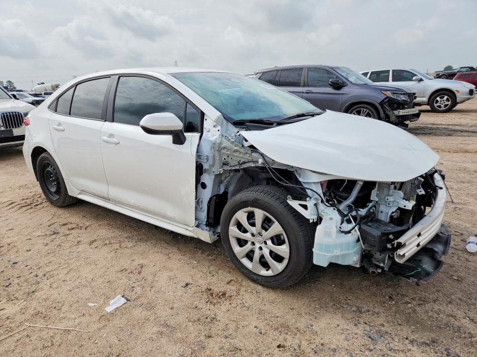 2026 TOYOTA COROLLA LE 4