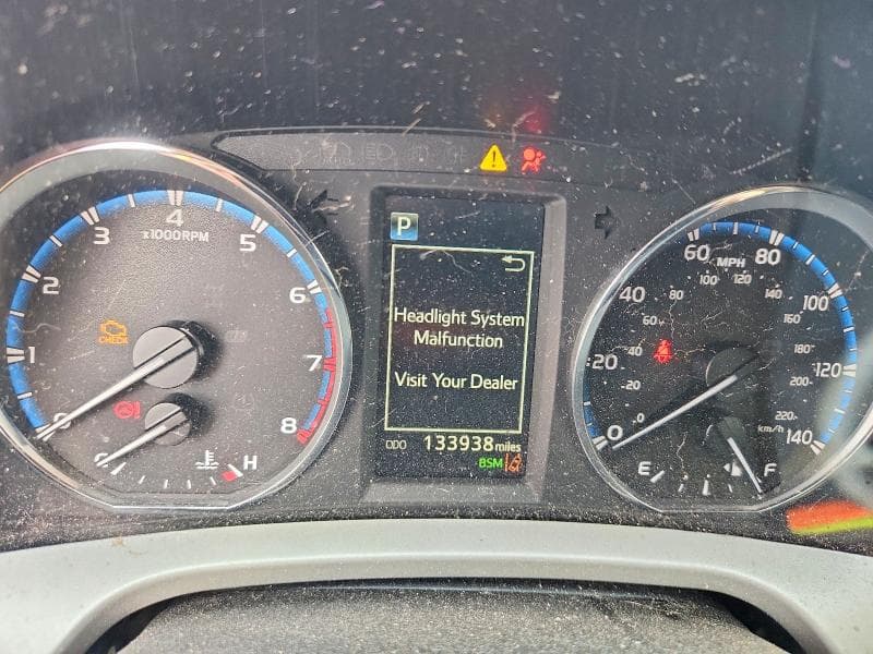 2017 TOYOTA RAV4 PLATINUM 9