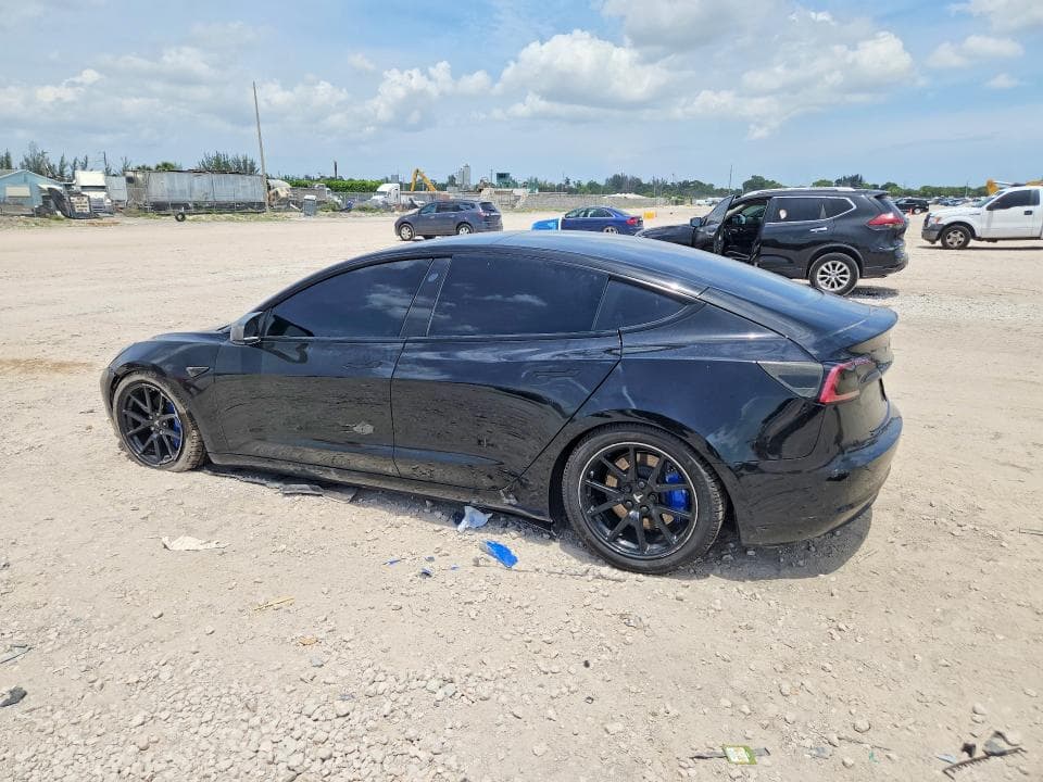 2022 TESLA MODEL 3 2