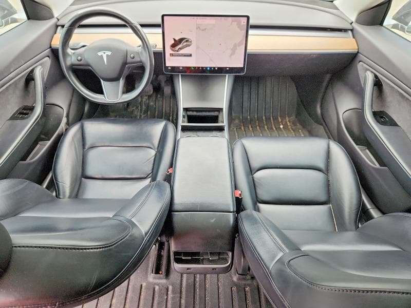 2019 TESLA MODEL 3 8