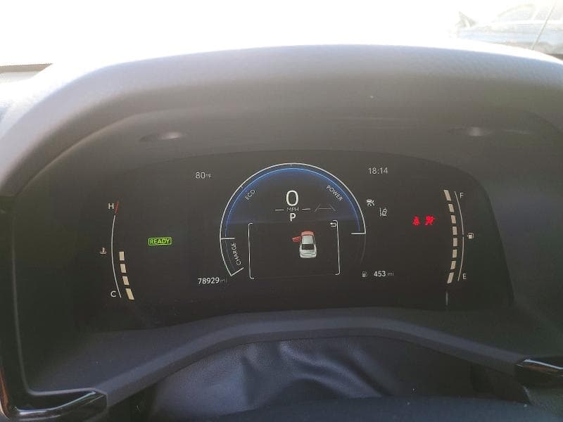 2025 TOYOTA CAMRY SE 9