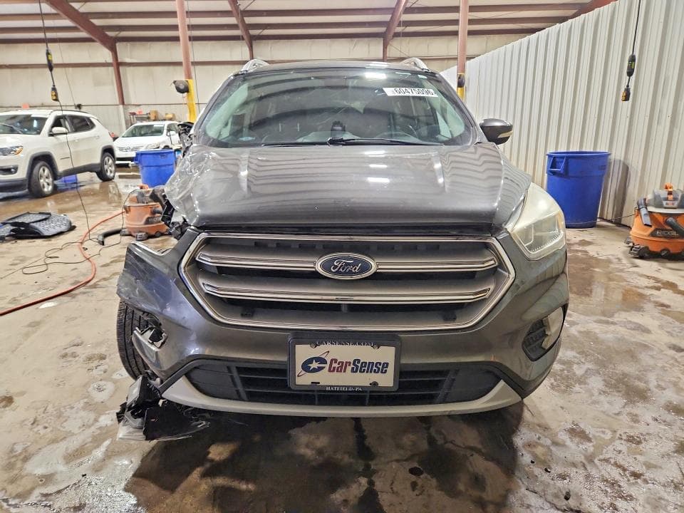 2017 FORD ESCAPE TITANIUM 5