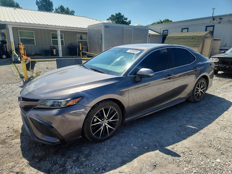 2021 TOYOTA CAMRY SE - 1