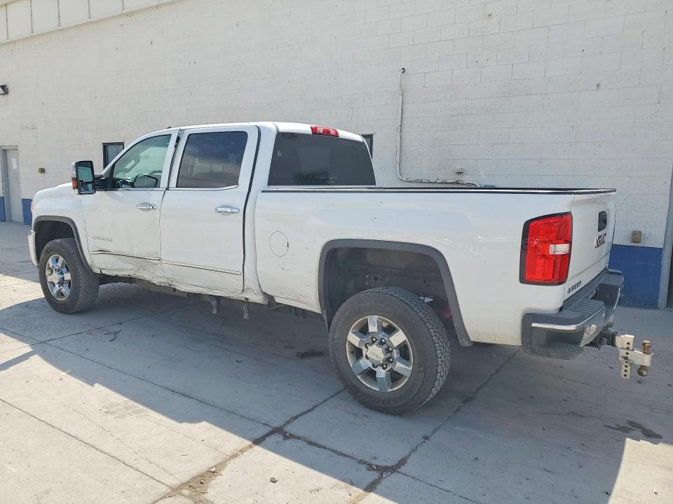 2019 GMC SIERRA K3500 SLT 2