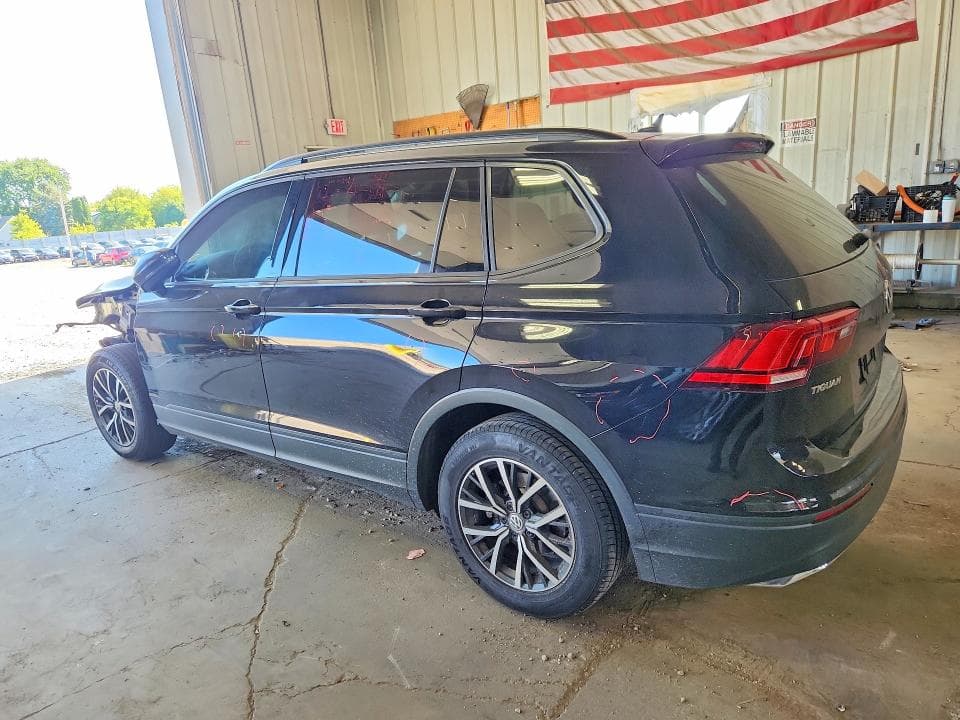 2021 VOLKSWAGEN TIGUAN S 2
