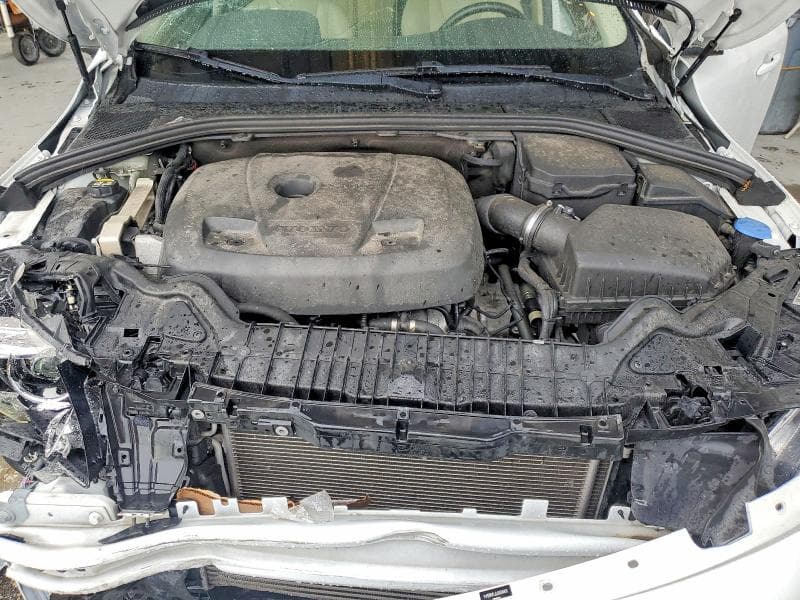 2018 VOLVO S60 DYNAMIC 11