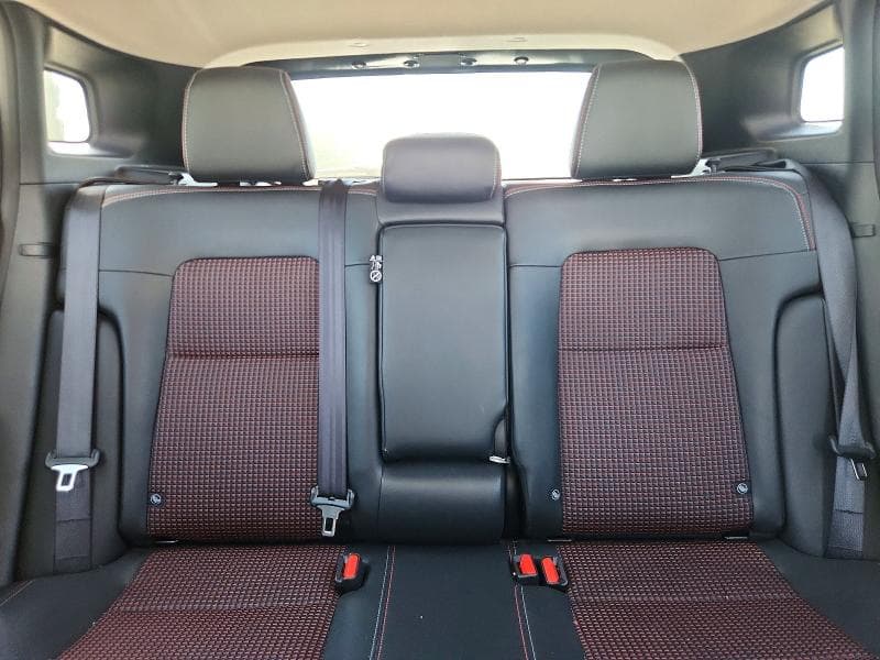 2026 NISSAN KICKS SR 10