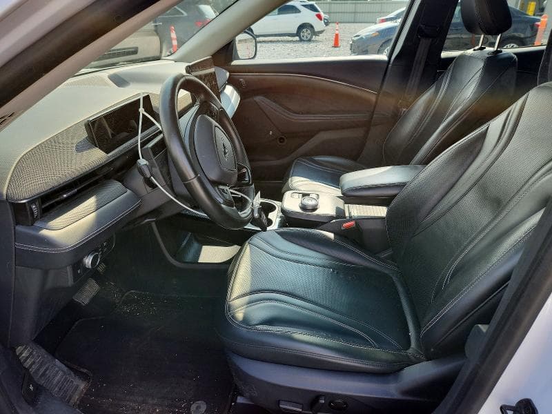 2021 FORD MUSTANG MACH-E PREMIUM 7