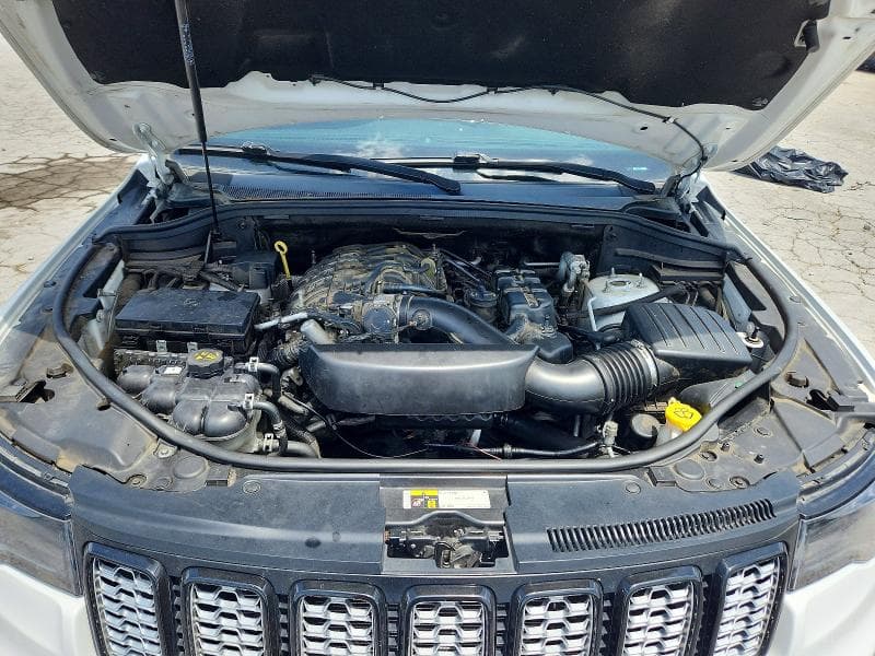 2017 JEEP GRAND CHEROKEE LAREDO 12