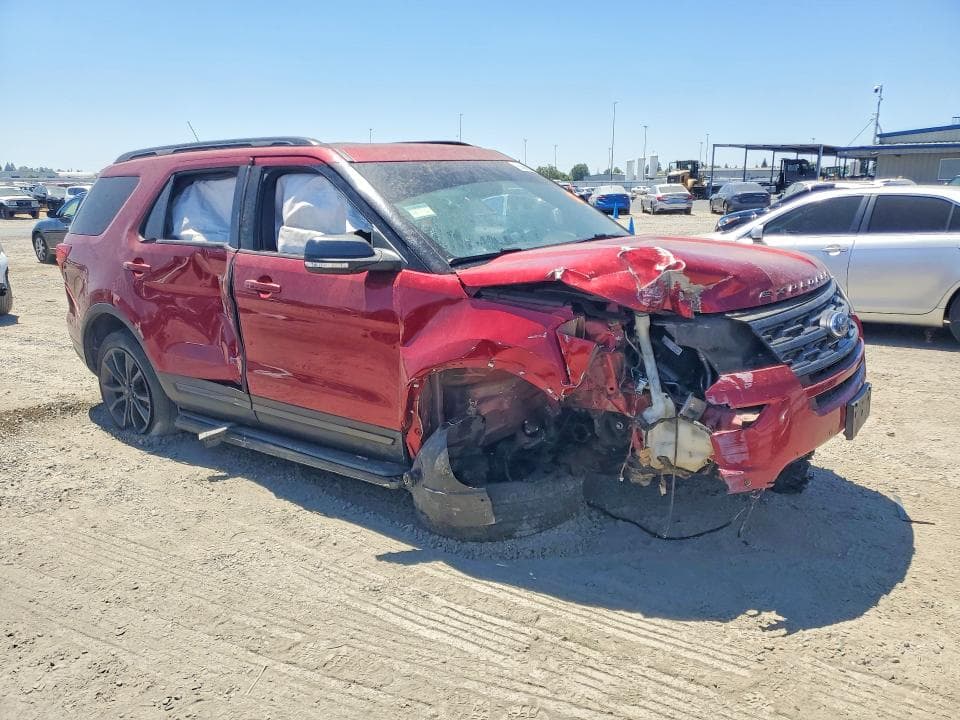 2018 FORD EXPLORER XLT 4