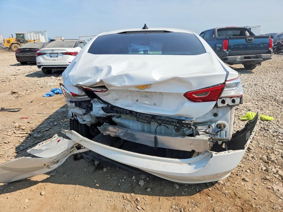 2018 CHEVROLET MALIBU LS 6