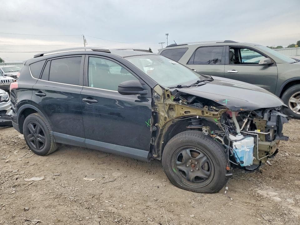2017 TOYOTA RAV4 LE 4