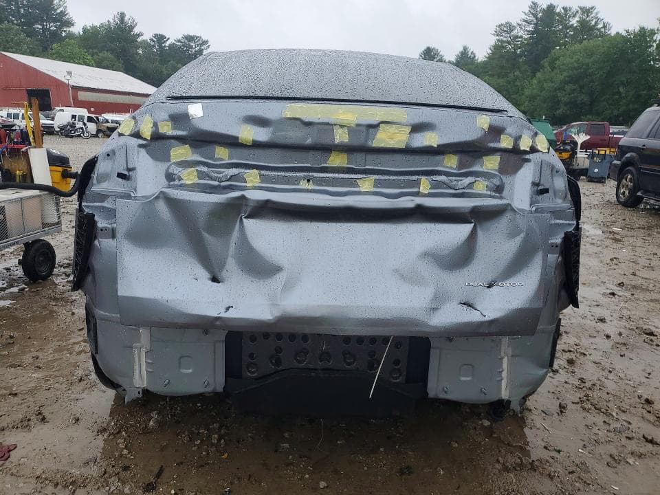 2026 TESLA MODEL Y 6