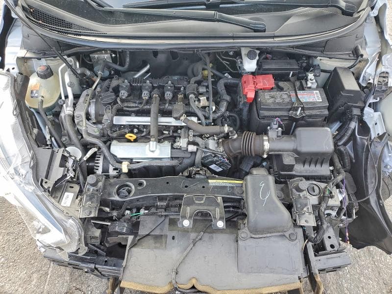 2025 NISSAN VERSA SR 11