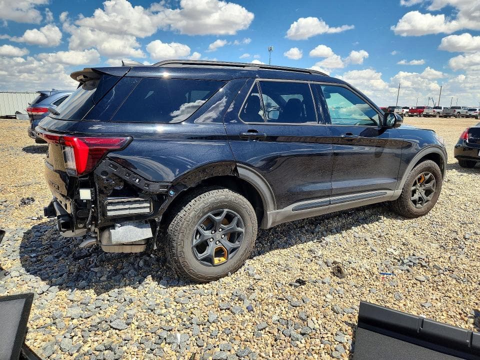 2026 FORD EXPLORER TREMOR 3