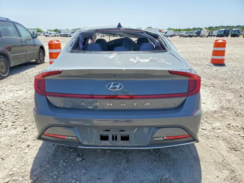 2021 HYUNDAI SONATA SE 6