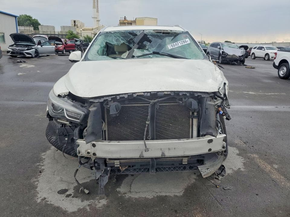 2018 INFINITI QX60 BASE 5