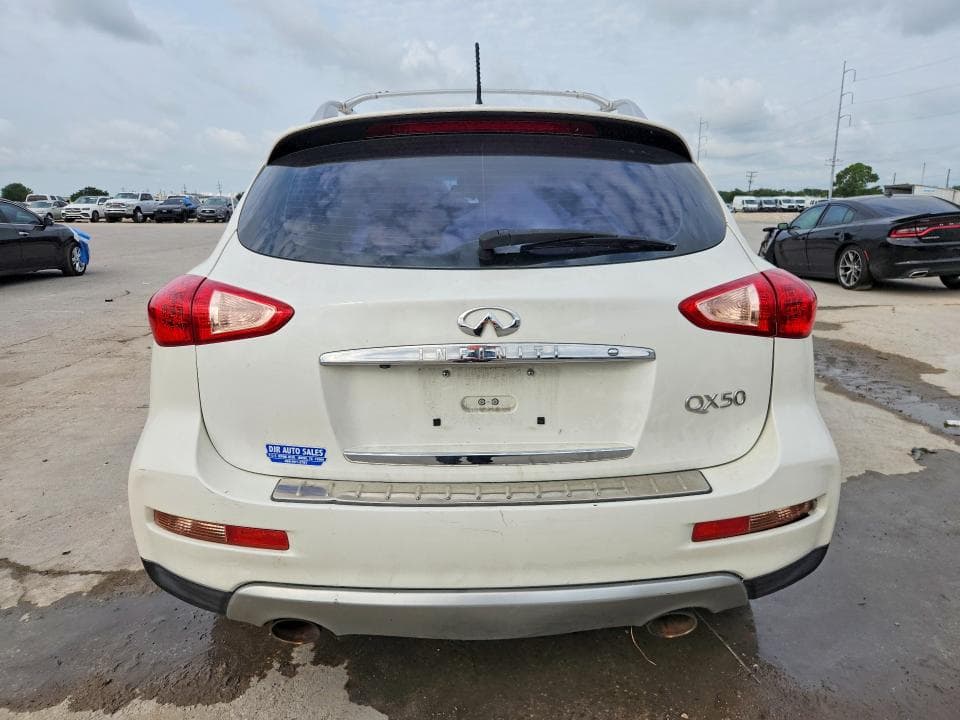 2017 INFINITI QX50 BASE 6