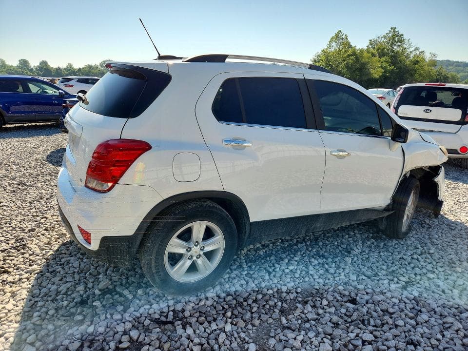 2018 CHEVROLET TRAX 3