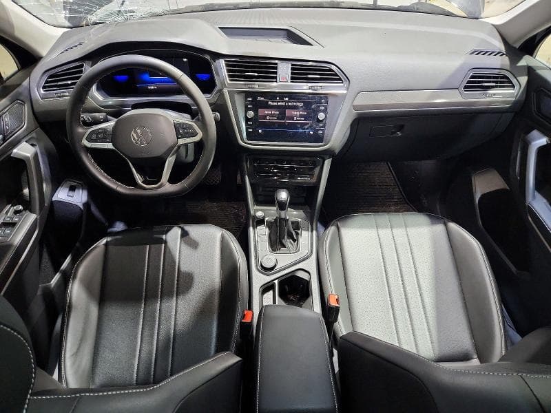 2022 VOLKSWAGEN TIGUAN SE 8