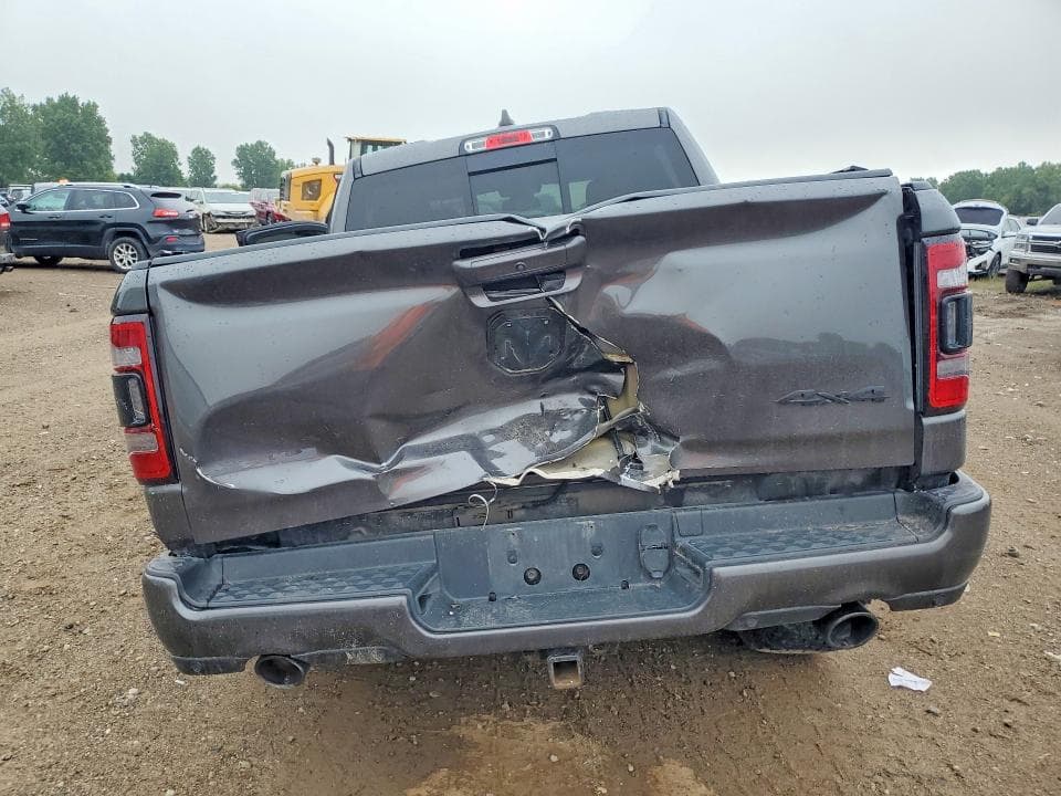 2020 RAM 1500 LARAMIE 6