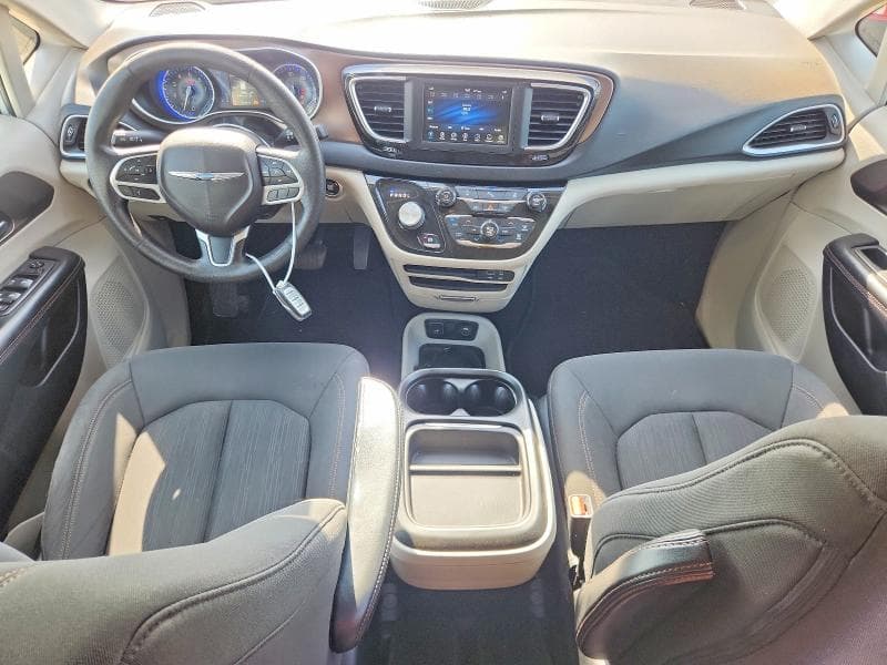 2019 CHRYSLER PACIFICA TOURING PLUS 8