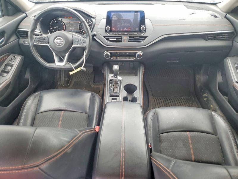 2022 NISSAN ALTIMA SR SR 8