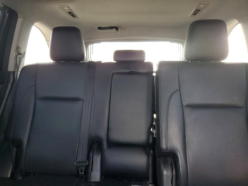 2018 TOYOTA HIGHLANDER LIMITED 10