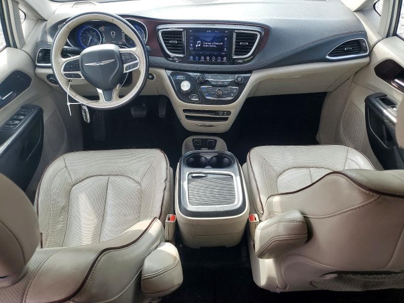 2020 CHRYSLER PACIFICA LIMITED 8
