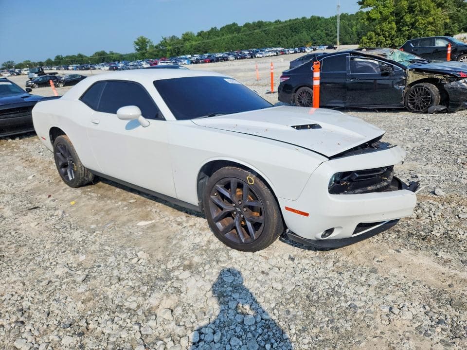 2021 DODGE CHALLENGER SXT 4