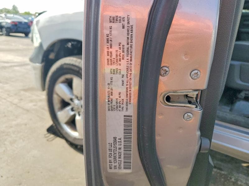 2020 RAM 1500 CLASSIC SSV 12