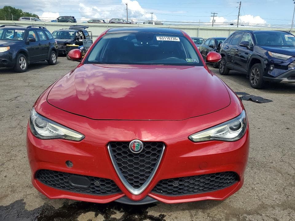 2018 ALFA ROMEO GIULIA TI Q4 5
