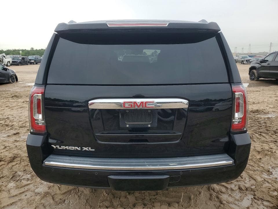 2017 GMC YUKON XL DENALI 6