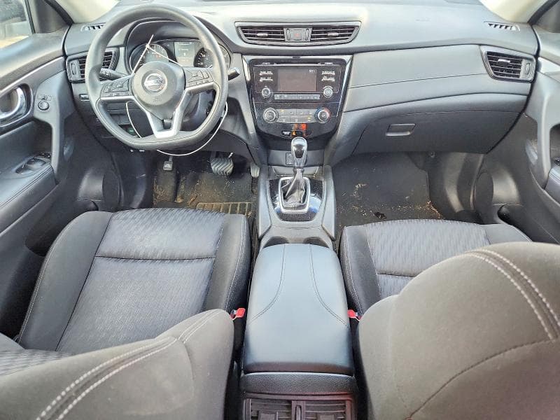 2017 NISSAN ROGUE S 8