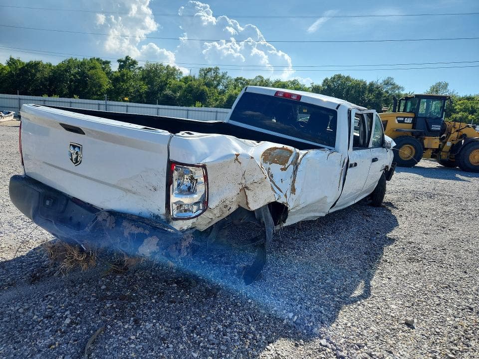 2018 RAM 3500 ST 3