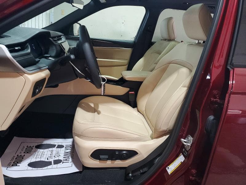 2025 JEEP GRAND CHEROKEE L LIMITED 7