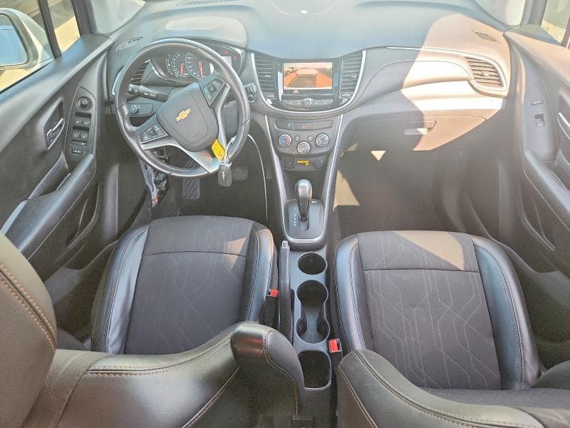 2020 CHEVROLET TRAX 1LT 8