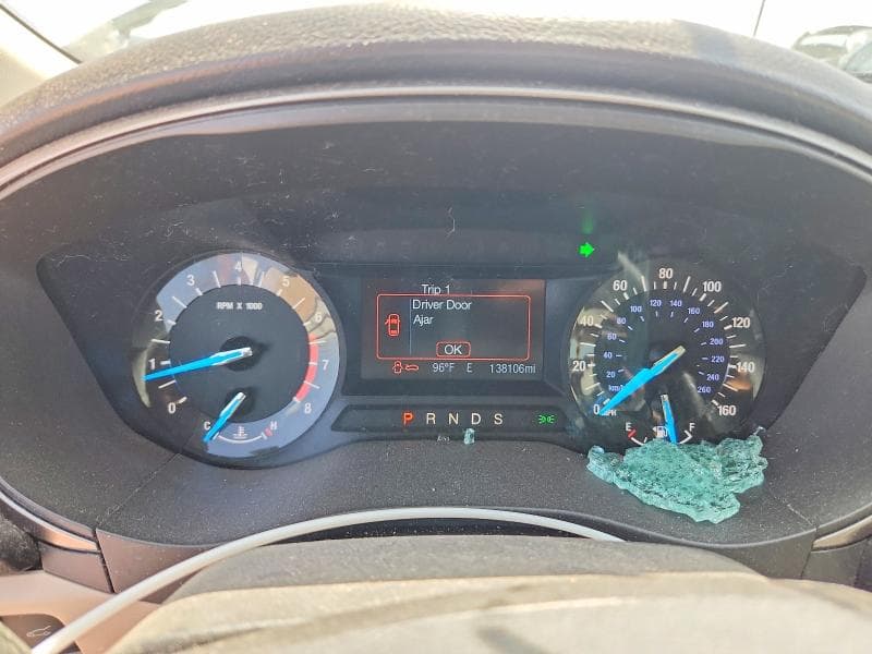 2017 FORD FUSION SE 9
