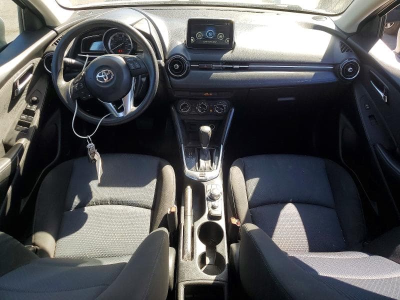 2017 TOYOTA YARIS IA BASE 8