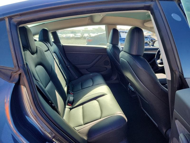 2023 TESLA MODEL 3 10