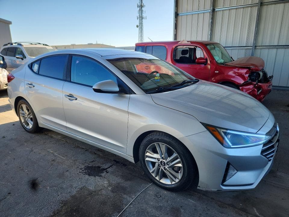 2020 HYUNDAI ELANTRA VALUE EDITION 4